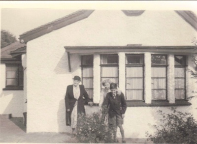 ted-mum-and-gran-at-a-holiday-chalet.jpg