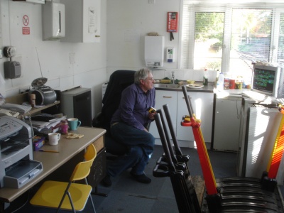 Zoom in ted-at-signal-box-2.JPG
